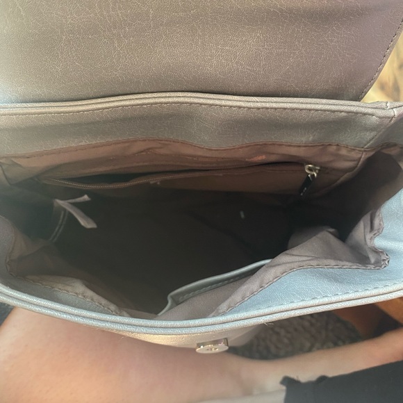 Matt and Nat Purse Backpack Style - Picture 4 of 4